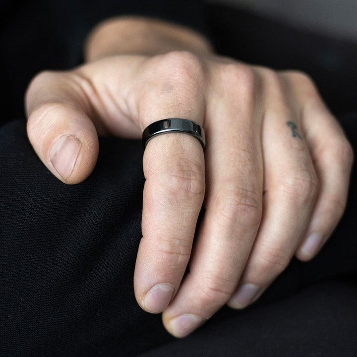 Set of 32 Healing Hematite Rings in Display